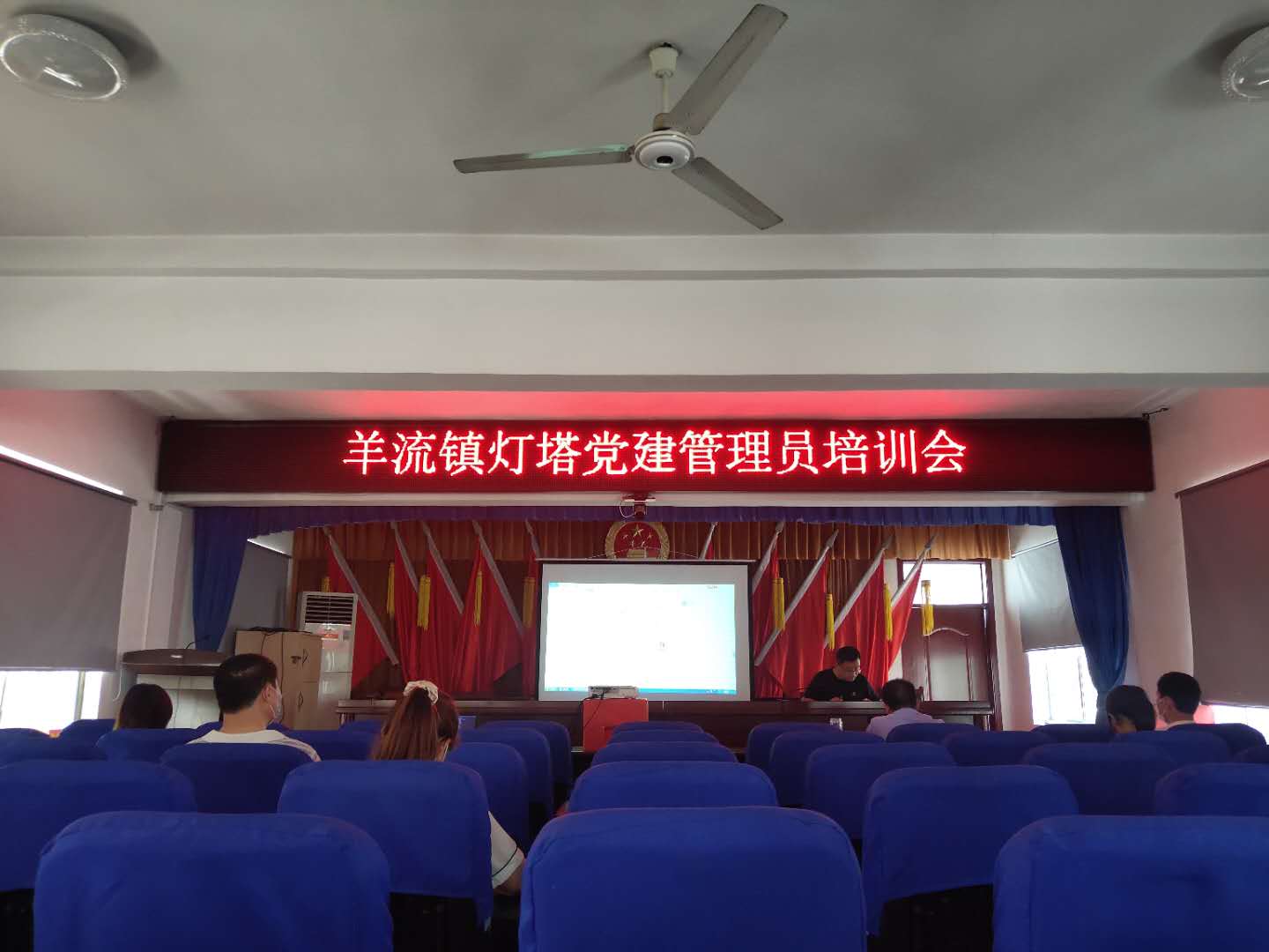 山東興源機械有限公司官網(wǎng)|起重機|行車|山東興源機械|單梁起重機|電動葫蘆|起重配件|www.sanxinwang.com.cn|xyqzj|xyqzj.com|興源起重機|興源|起重機行車|起重設(shè)備|起重機械